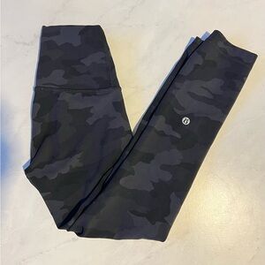 lululemon leggings camo size 0 | 23 inches